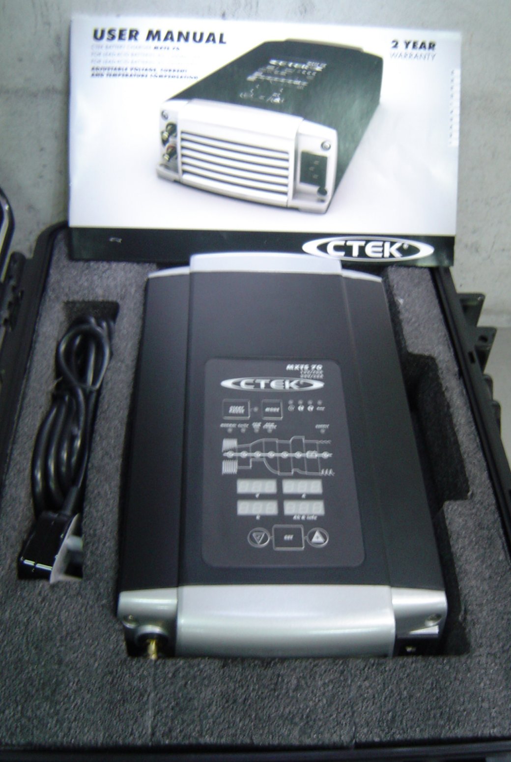 CTEK Battery Chargers - Lim Battery &amp; Electrical Co